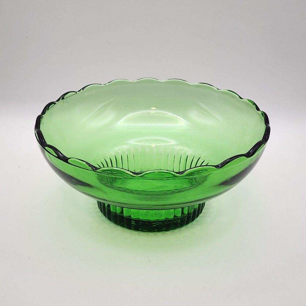 VTG E.O. Brody Co. Cleveland Green Ribbed Pedestal Candy Dish 3” X 6”